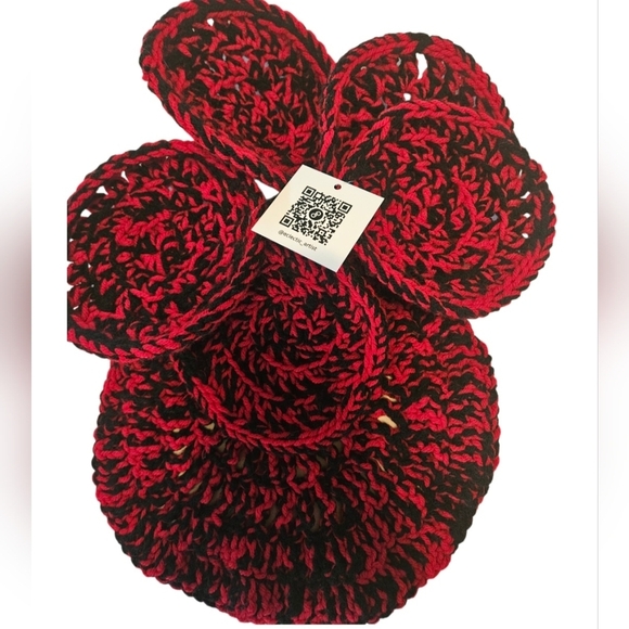 Hand Crafted Hand Knit Crochet Coaster 6pc Set Red & black double stitch floral - Picture 15 of 17